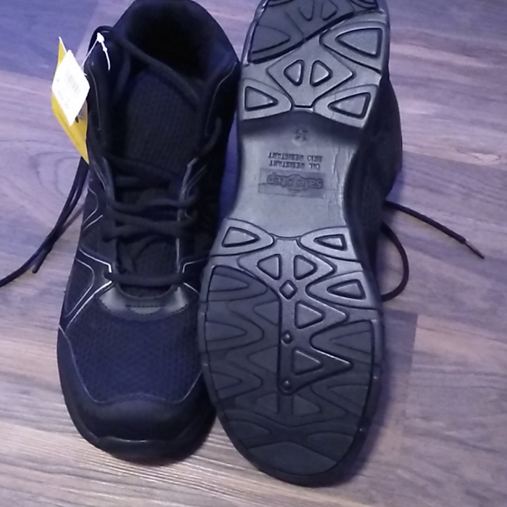 Boots - Picture 2 of 2